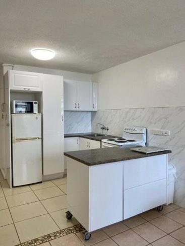 Surfers Holiday Apartments Gold Coast Exterior photo