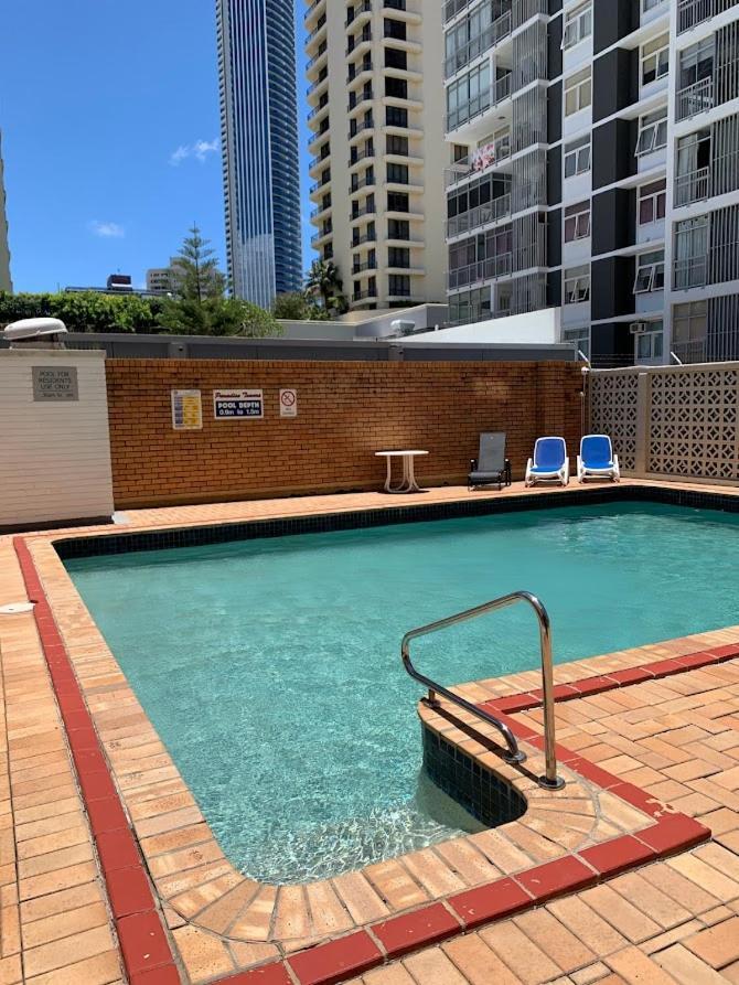 Surfers Holiday Apartments Gold Coast Exterior photo